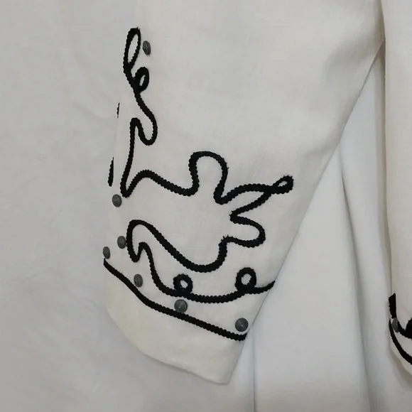 VICTOR COSTA - Picture 3 of 4